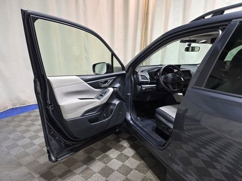 Certified 2024 Subaru Forester Premium AWD/4WD image 11