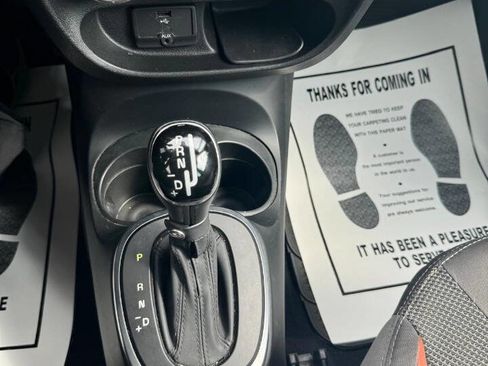 Used 2015 FIAT 500L Trekking image 33