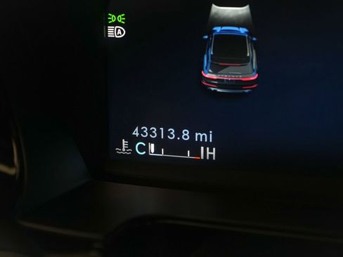 Used 2023 Lincoln Corsair Reserve FWD image 18