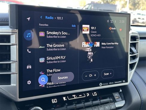 Used 2023 Toyota Sequoia Platinum image 43