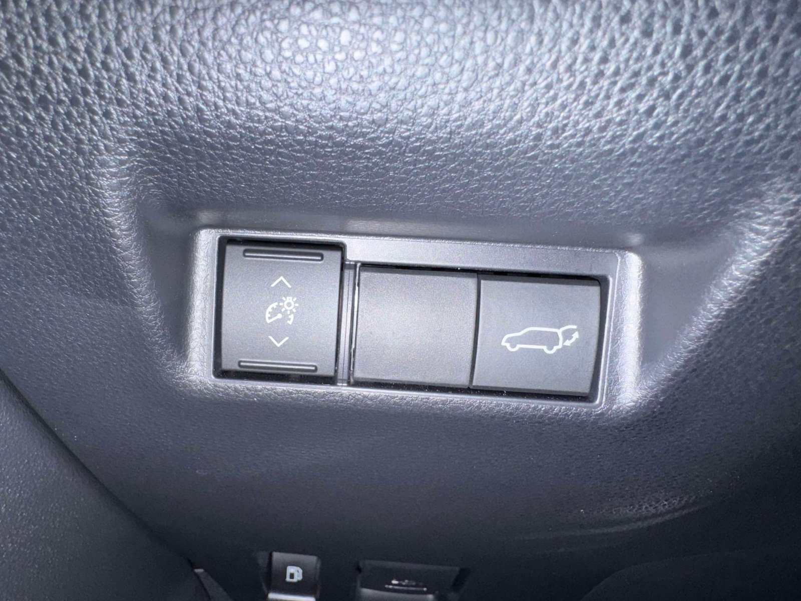 Used 2026 Toyota RAV4 SE w/ Convenience Package AWD/4WD image 41