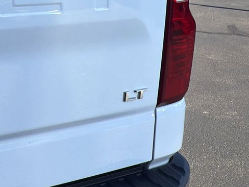 Used 2021 Chevrolet Silverado 1500 LT image 28