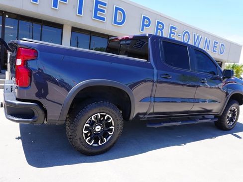 Used 2024 Chevrolet Silverado 1500 ZR2 image 4