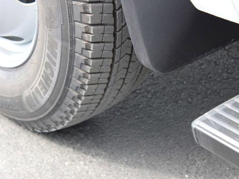 Used 2024 Chevrolet Silverado 3500 W/T w/ Snow Plow Prep Package image 31