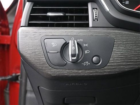 Used 2019 Audi A4 2.0T Premium w/ Convenience Package image 22