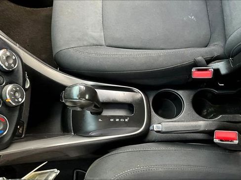 Used 2019 Chevrolet Trax LS FWD image 18