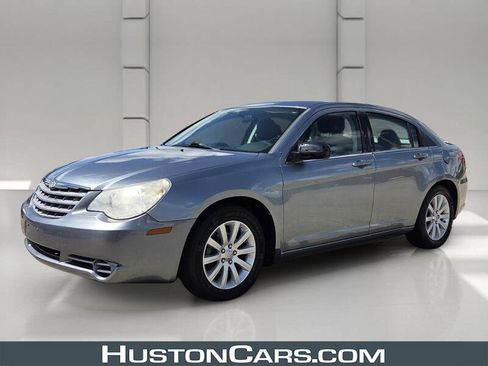 Used 2010 Chrysler Sebring Limited FWD image 1