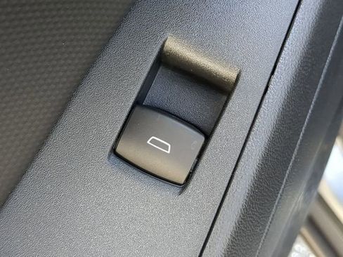 New 2026 Chevrolet Equinox LT w/ Midnight Edition image 32