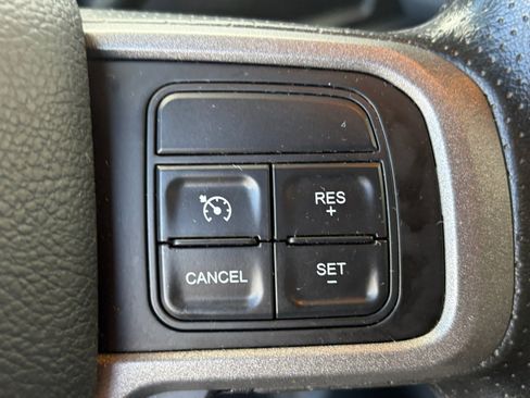 Used 2022 RAM 2500 Tradesman w/ Chrome Appearance Group AWD/4WD image 19