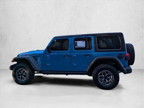 Used 2024 Jeep Wrangler Unlimited Rubicon w/ Technology Group AWD/4WD image 3