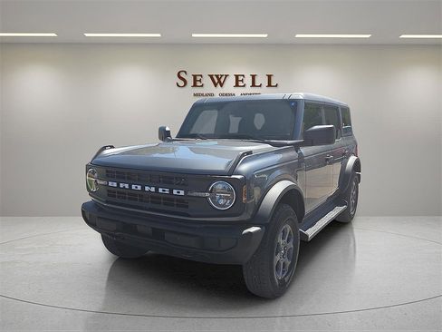 New 2025 Ford Bronco Big Bend image 1