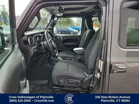 Used 2018 Jeep Wrangler Unlimited Sport S image 13