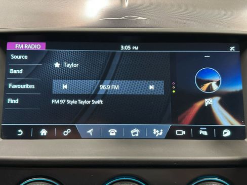 Used 2024 Jaguar F-TYPE R image 35