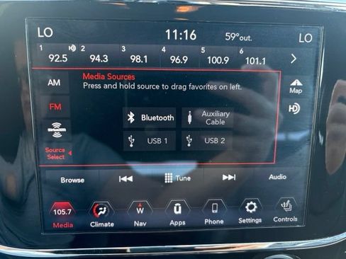 Used 2021 Jeep Grand Cherokee Limited AWD/4WD image 7