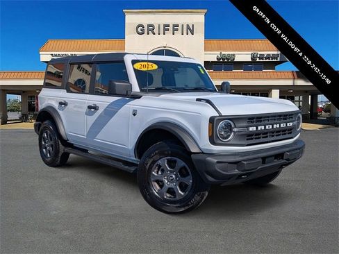 Used 2025 Ford Bronco Big Bend image 2