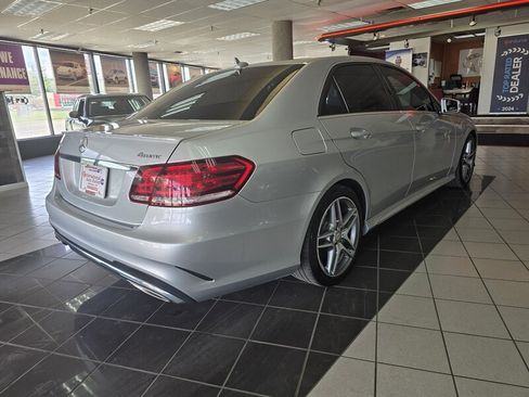 Used 2014 Mercedes-Benz E 350 4MATIC Sedan image 4
