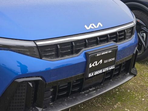 New 2025 Kia K4 GT-Line w/ GT-Line Premium Package image 5