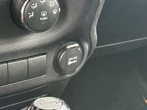 Used 2017 Jeep Wrangler Sport w/ Quick Order Package 24S image 24