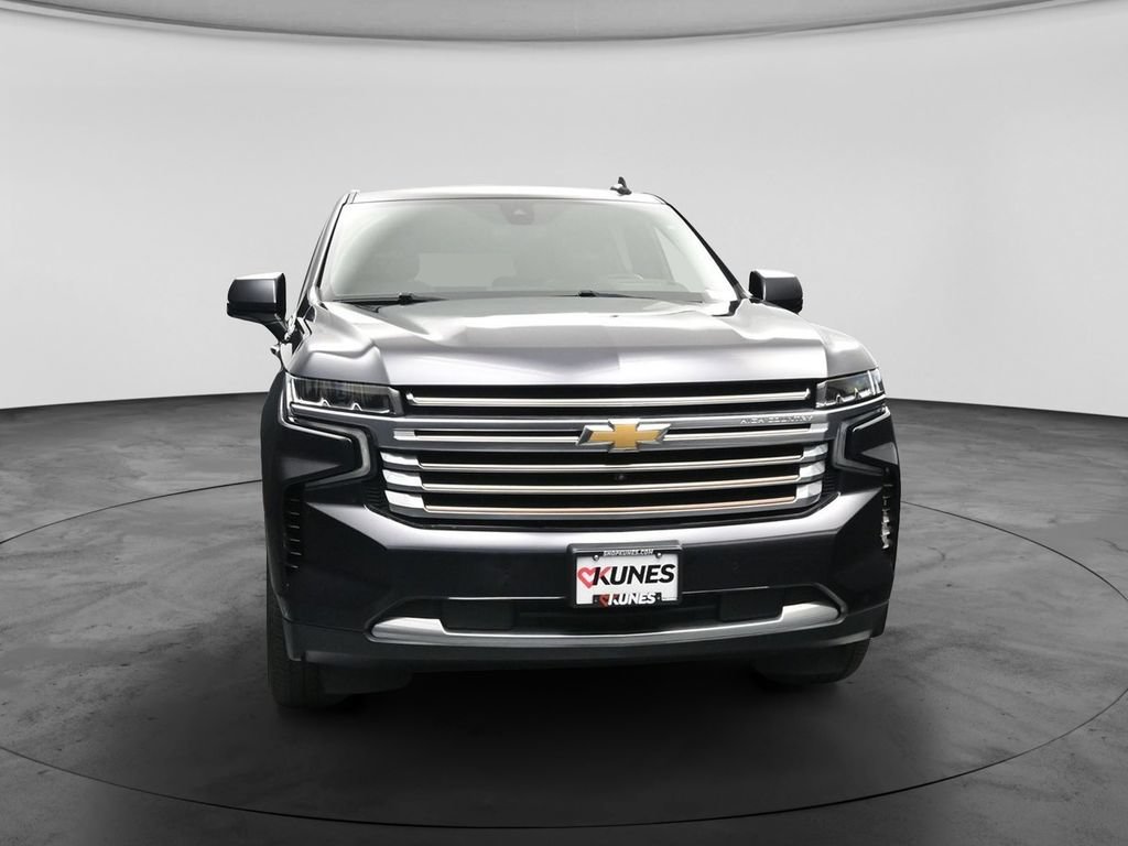 Used 2022 Chevrolet Tahoe High Country w/ Premium Package 2 AWD/4WD image 5