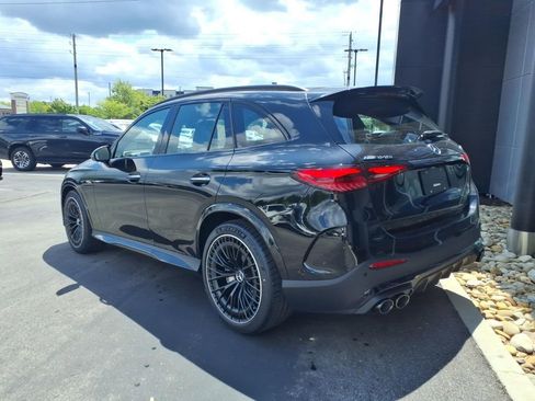 New 2026 Mercedes-Benz GLC 43 AMG 4MATIC image 4