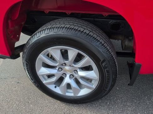 Used 2020 Chevrolet Silverado 1500 Custom w/ Custom Convenience Package image 15