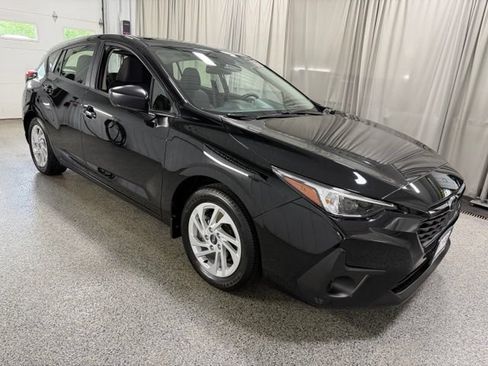 Used 2025 Subaru Impreza 2.0i AWD/4WD image 3