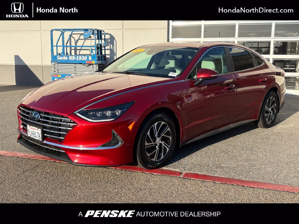 Used 2023 Hyundai Sonata Blue FWD image 1