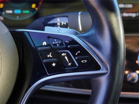 Used 2022 Mercedes-Benz E 450 4MATIC All-Terrain Wagon image 31