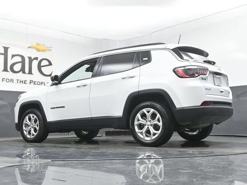 Used 2024 Jeep Compass Latitude AWD/4WD image 60