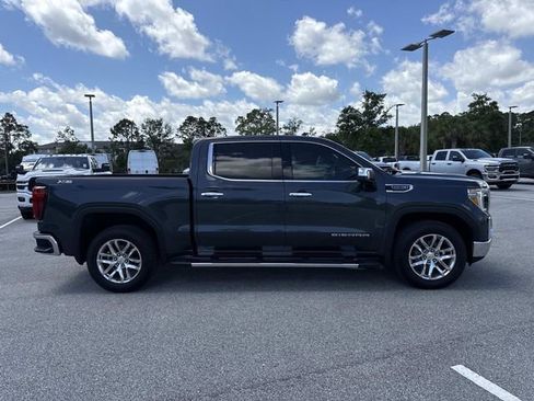 Used 2022 GMC Sierra 1500 SLT w/ SLT Premium Plus Package AWD/4WD image 2