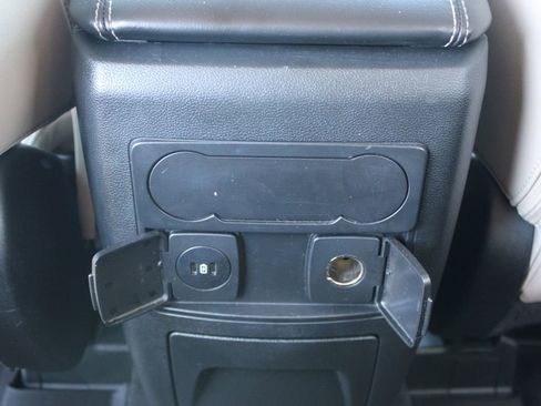 Used 2023 Ford Explorer XLT w/ Equipment Group 202A AWD/4WD image 25