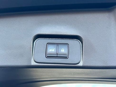 Certified 2023 Nissan Rogue SL image 21