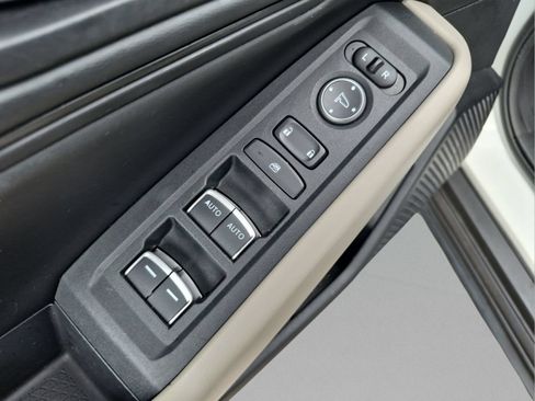 Certified 2023 Honda Accord EX image 15