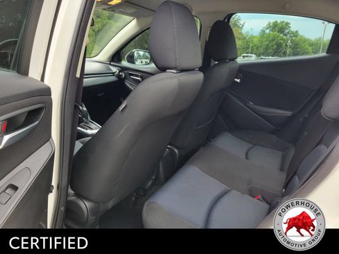 Used 2018 Toyota Yaris iA FWD image 14