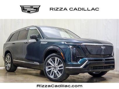 New 2026 Cadillac Vistiq Luxury w/ LPO, Floor Liner Package