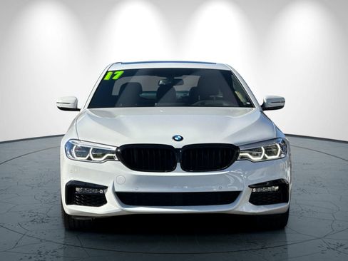 Used 2017 BMW 540i RWD image 9