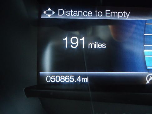 Used 2020 Ford Edge Titanium AWD/4WD image 25