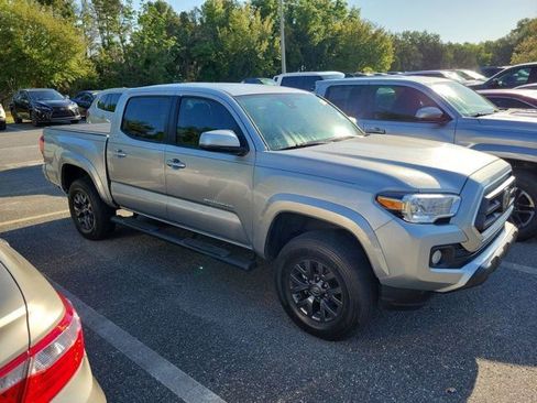 Used 2023 Toyota Tacoma SR5 image 3