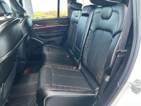Used 2025 Jeep Grand Cherokee Summit w/ Adv Protech Group IV image 15