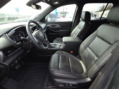 Used 2023 Chevrolet Traverse LT w/ LPO, Floor Liner Package image 15