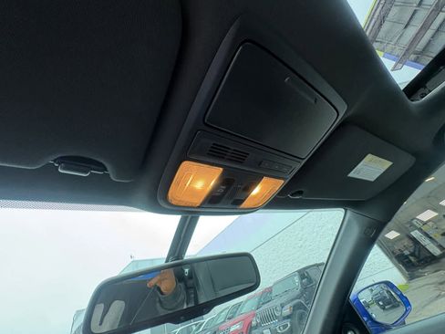 Used 2016 Honda Accord EX-L image 26