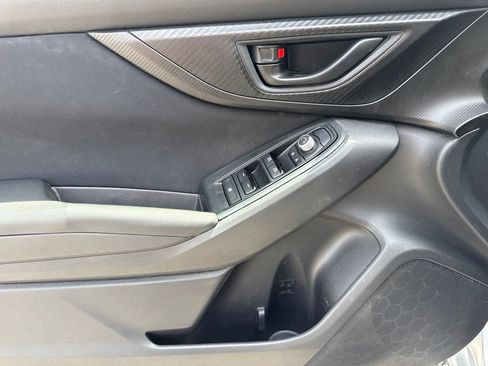 Used 2017 Subaru Impreza 2.0i AWD/4WD image 14