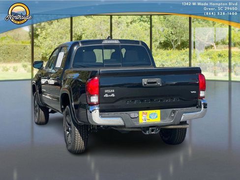 Used 2021 Toyota Tacoma SR image 8
