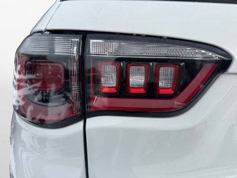 New 2026 Jeep Compass Limited image 21