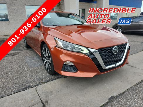Used 2020 Nissan Altima 2.5 SR FWD image 1