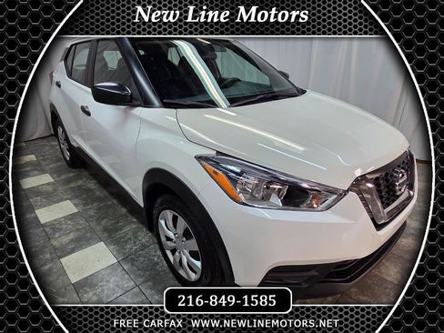 Used 2020 Nissan Kicks S FWD image 1