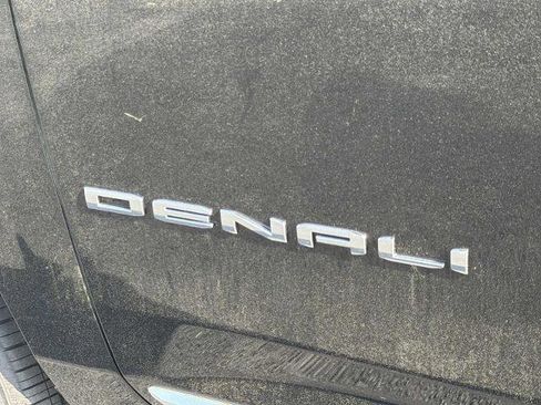 New 2026 GMC Yukon Denali w/ Sun & Power Step Package image 37