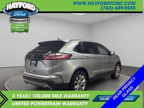 Used 2024 Ford Edge Titanium image 3