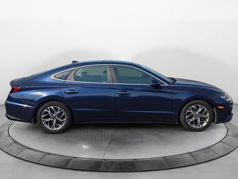 Used 2020 Hyundai Sonata SEL w/ Premium + Sunroof Package FWD image 6