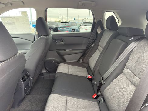 New 2026 Nissan Rogue SV image 32